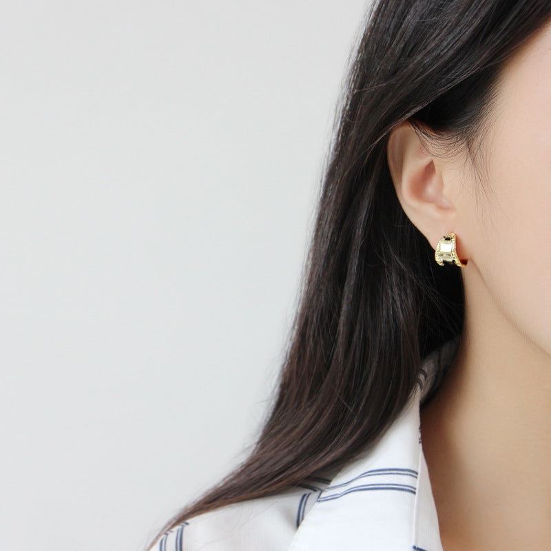 Retro Carved Wide Silver Studs Earrings