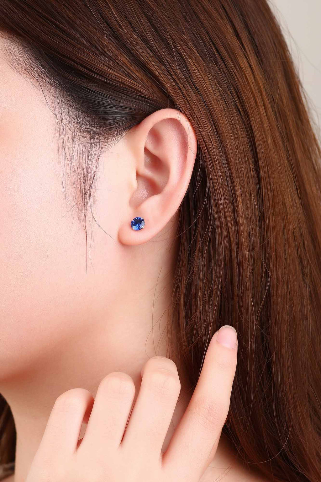 Simple Cubic Zirconia White Silver Round Stud