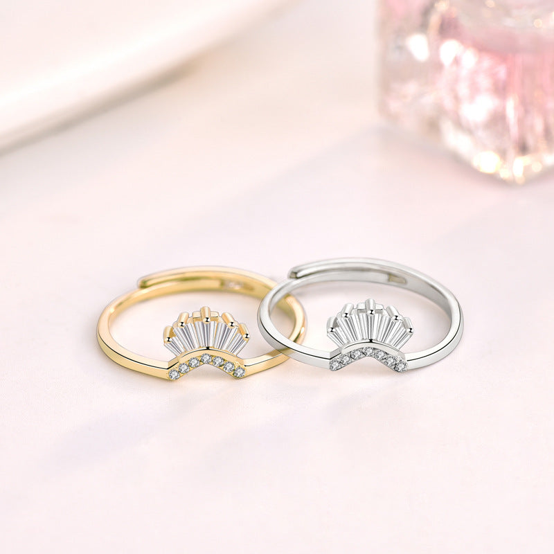 Modern Cubic Zirconia V Shape Crown Silver