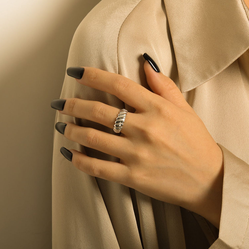 Fashion Outfit Street Style Gear Silver Adjus