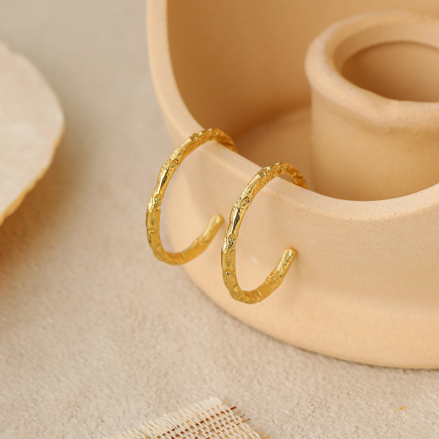 Geometry Tinfoil Pattern Circle Silver Hoop E