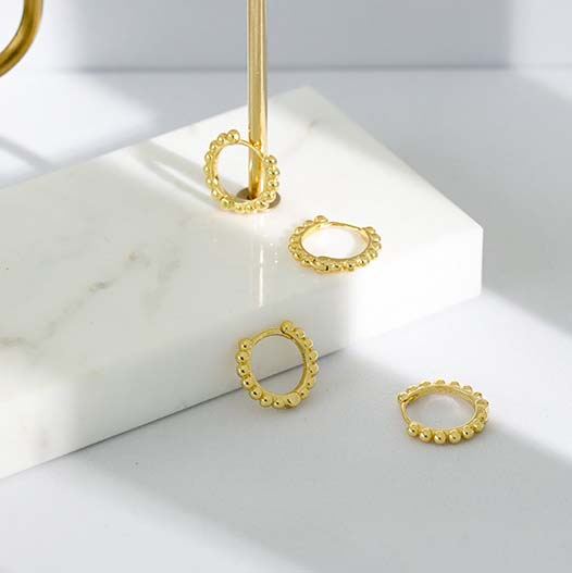 Fashion Beads Circle Silver Huggie Hoop Earri