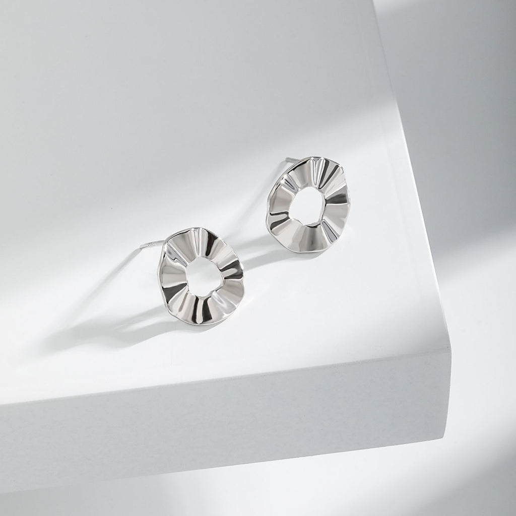 Irregular Hollow Round Wave Silver Stud Earri