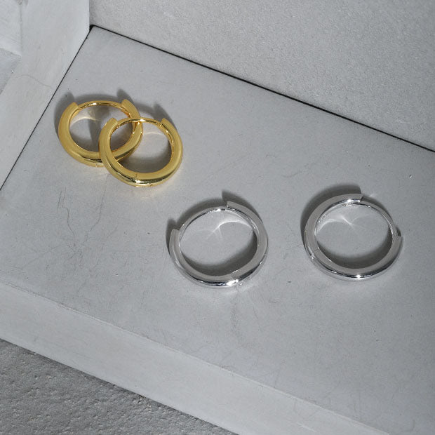 Simple Mini Circle Casual Silver Huggie Hoop