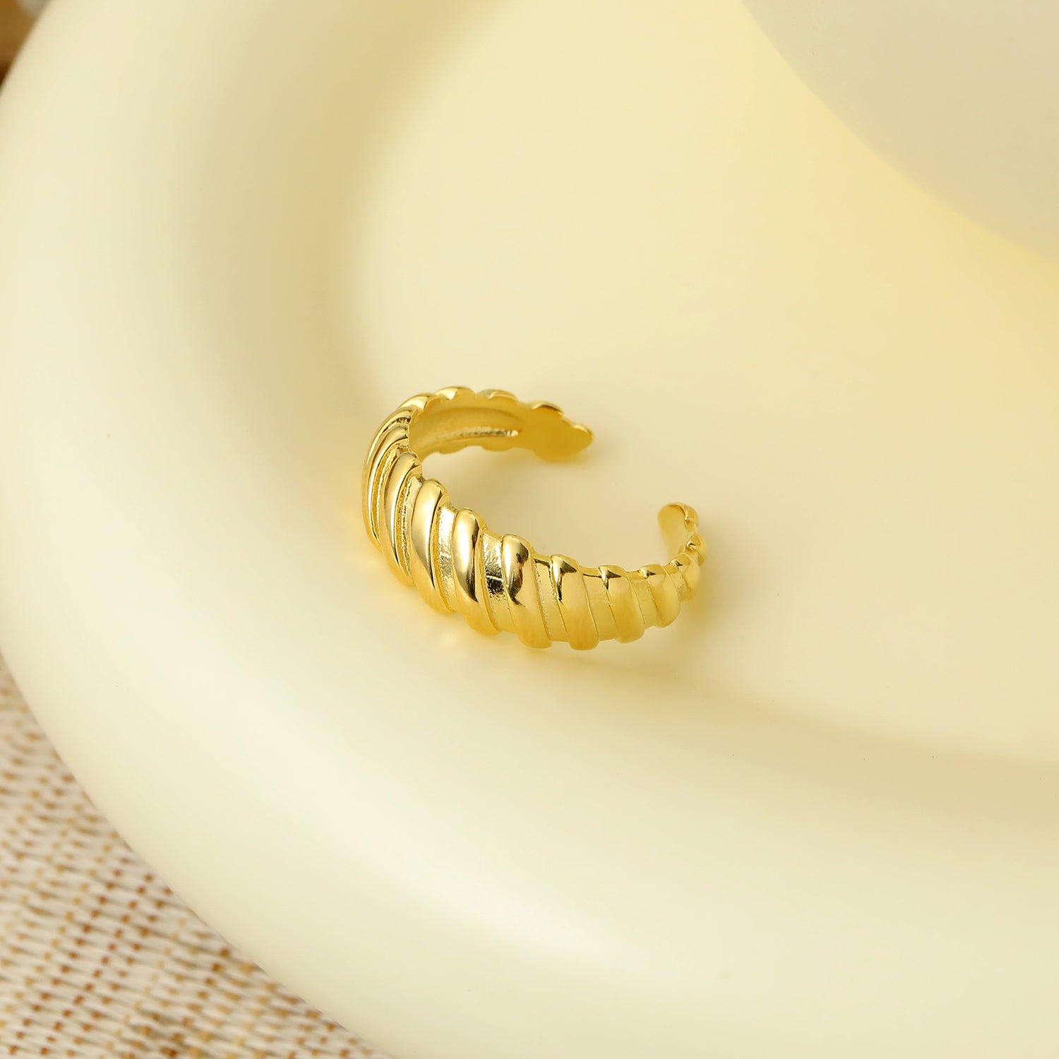 Fashion Outfit Street Style Gear Silver Adjus